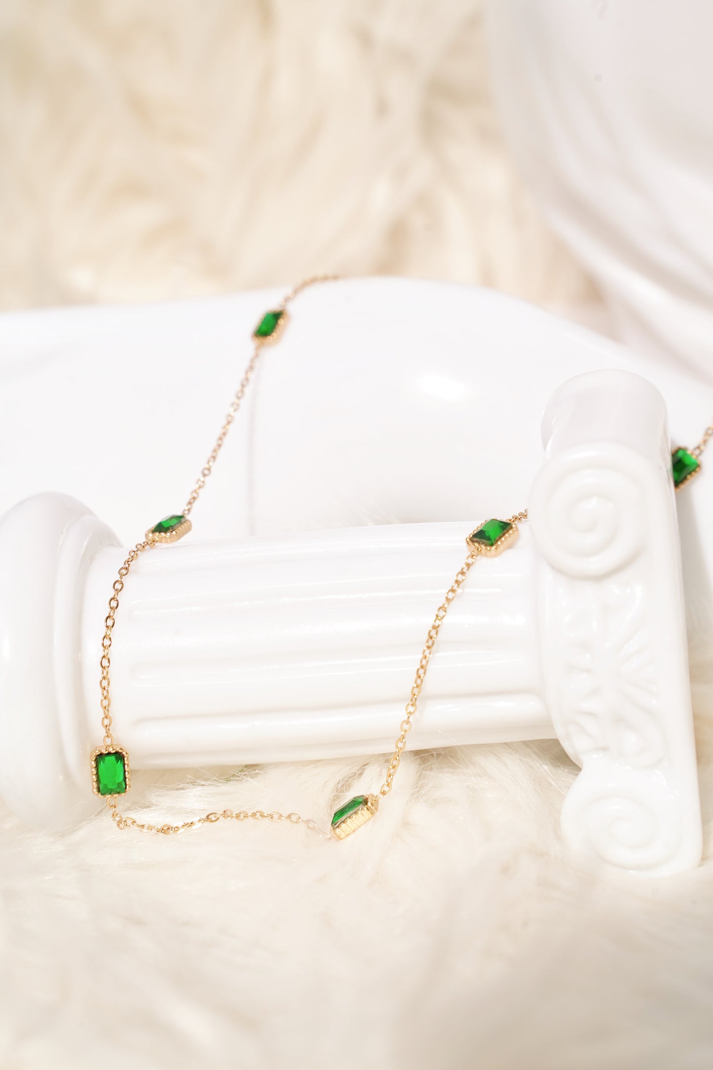 Prasinus Green Square Gold Necklace