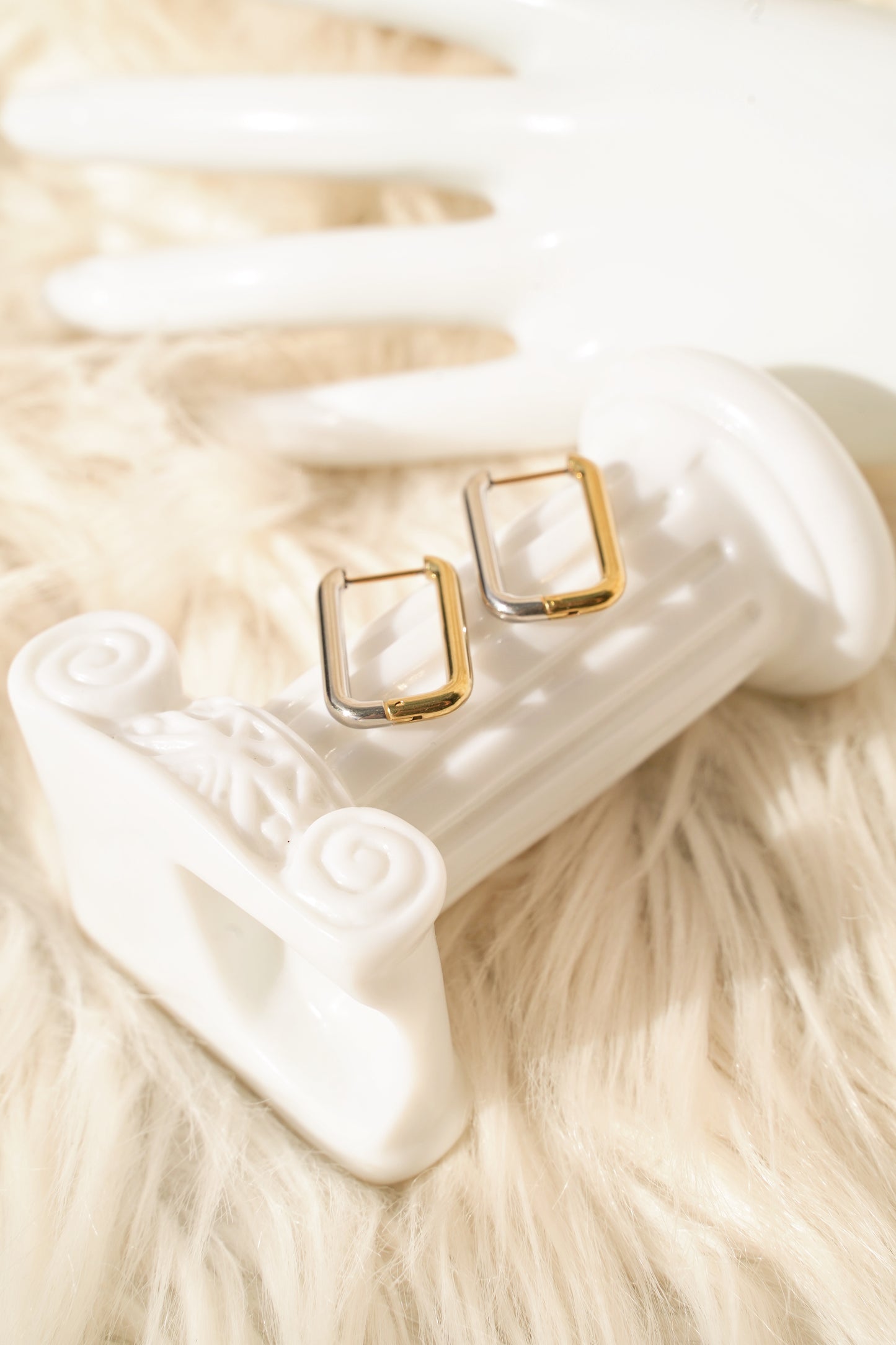 Aurum & Argentum Two Coloured Earrings